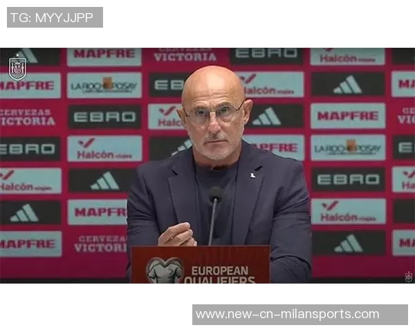 德拉富恩特与西班牙足协对奥尔莫伤情的不同解读引发关注 德拉富恩特与西班牙足协对奥尔莫伤情的不同解读引发关注