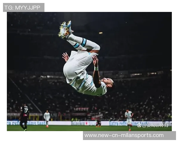 文班半场示意哈珀空接成功引发全场惊叹瞬间 文班半场示意哈珀空接成功引发全场惊叹瞬间