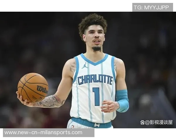 鲍尔状态低迷三分球命中率惨淡仅得3分4板6助失误频繁表现令人失望 鲍尔状态低迷三分球命中率惨淡仅得3分4板6助失误频繁表现令人失望