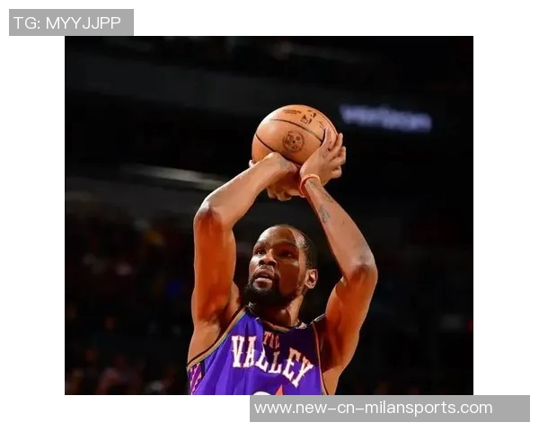 杜兰特生涯最低球权使用率场均出手仅168次引发关注 杜兰特生涯最低球权使用率场均出手仅168次引发关注